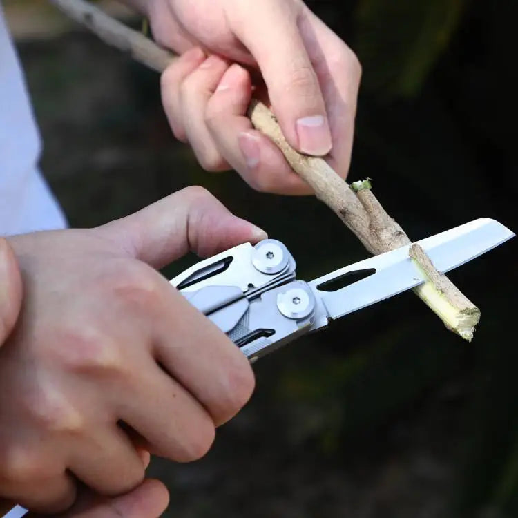 DL10 Emergency Plier Folding Knife Multitool Tactical Clamp Combination Survival Gear Clip Multifunctional Multi Tool