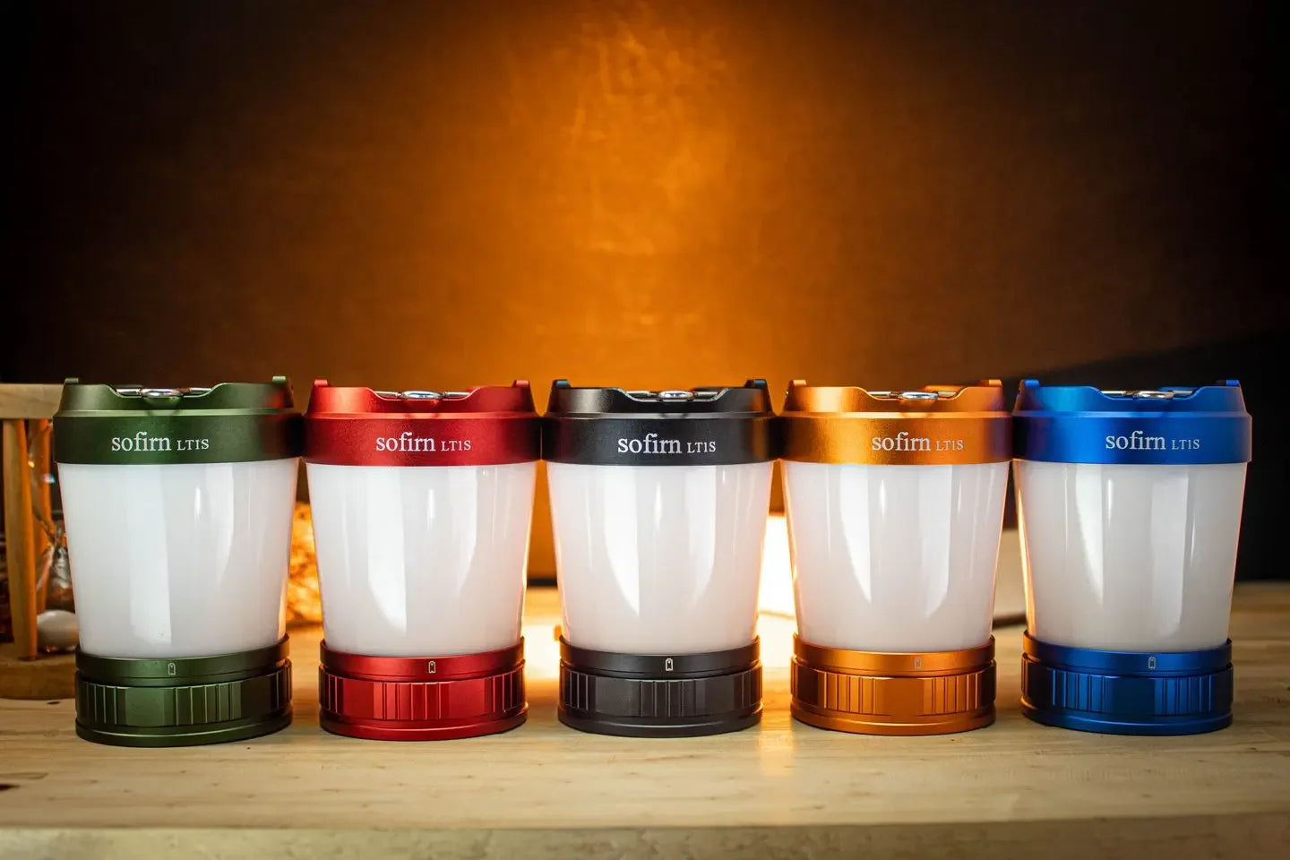 LT1S Camping Light USB C 21700 Rechargeable Powerful Torch Portable Emergency Lantern 2700K-6500K with Reverse Charging