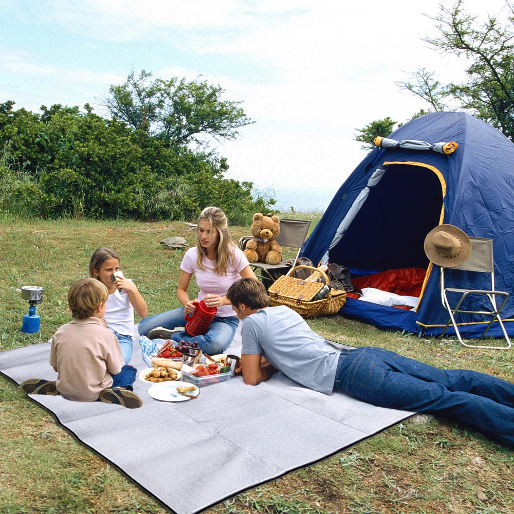 Ultralight Waterproof Camping Mat Ourdoor Blanket Beach Mattress Sleeping Pad Aluminum Foil EVA Foam Mat Tent Sleeping Mattress
