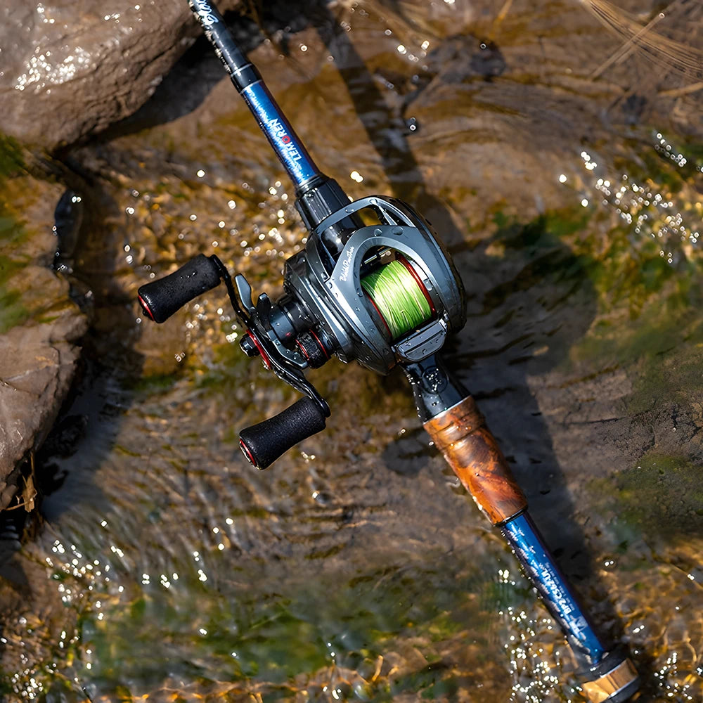 UL Fishing Tackle Lure Rod for Carp Trout Bass,Ultra Light Carbon Fiber Spinning / Casting Rod,Bait Fishing Pole Accessories