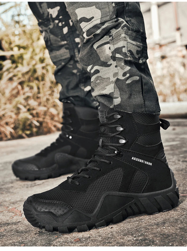 Men's Waterproof and Lightweight Hiking Boots